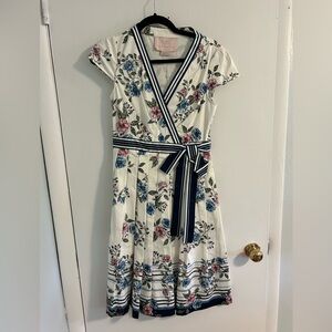 NWT Gal Meets Glam Dress